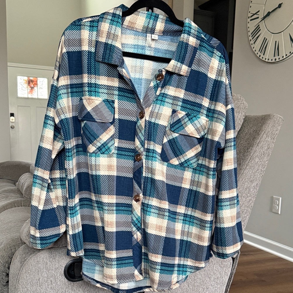 Cato Blue and Cream Plaid Button-Up Shirt